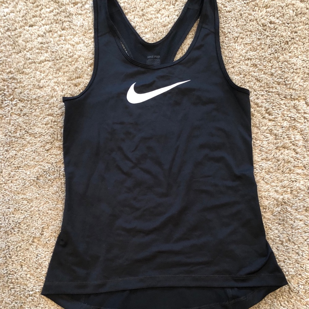 Nike Pro tank